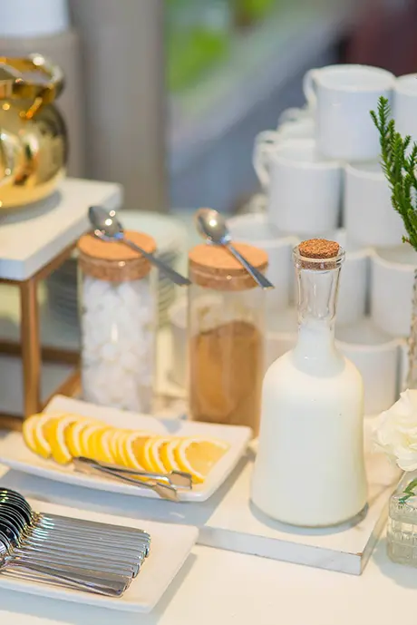 Coffee Break ชา กาแฟหอมกรุ่น และขนมของว่าง ช่วยเติมความอิ่ม ให้กับทุกงานเลี้ยงประชุม สัมมนา